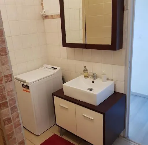 וילה Giorgha Piscine Chauffee 15 Pers Avec Piscine Vue Montagne 1km *